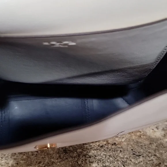 Tory Burch EUC Elegant White Backpack Handbag - Picture 8 of 10